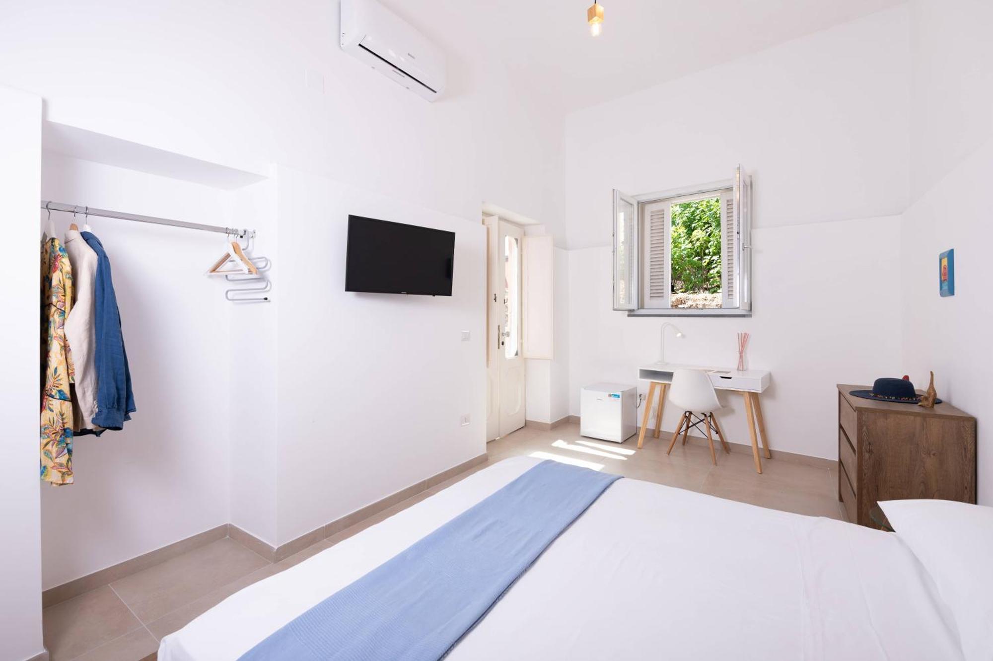 Gioia 13 Rooms & Apartments Procida Buitenkant foto