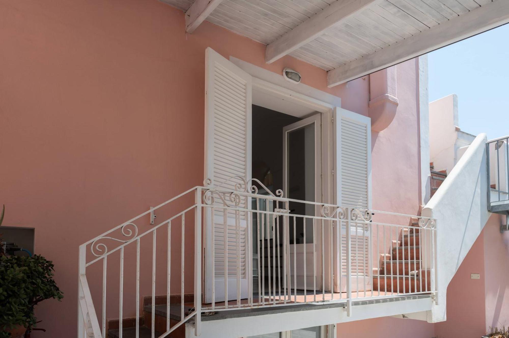 Gioia 13 Rooms & Apartments Procida Buitenkant foto